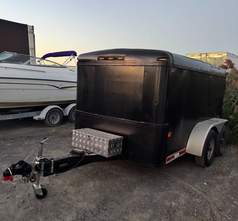 Remorque dompeur bascule 5 x 10 pi — EBI Transport