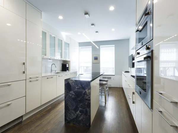 Upper West Side 77th Street kitchen by German Kitchen Center
