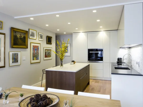 Upper West Side Kitchen kitchen by German Kitchen Center