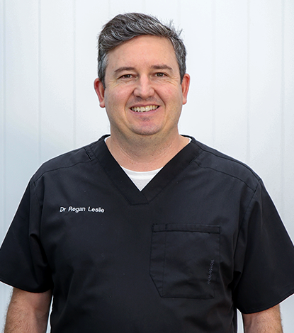 Dr Regan Leslie