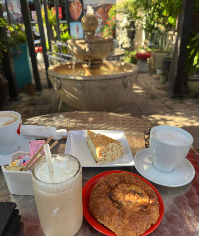 Photo accompanying World of Coffee customer review by Samuel Hazins