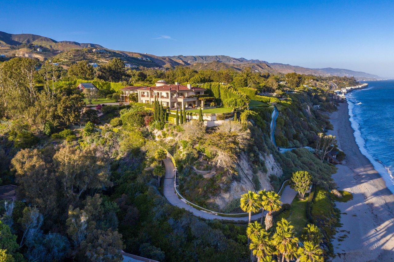Elegant entertaining space in a fictional Beverly Hills estate, Auremont Estates