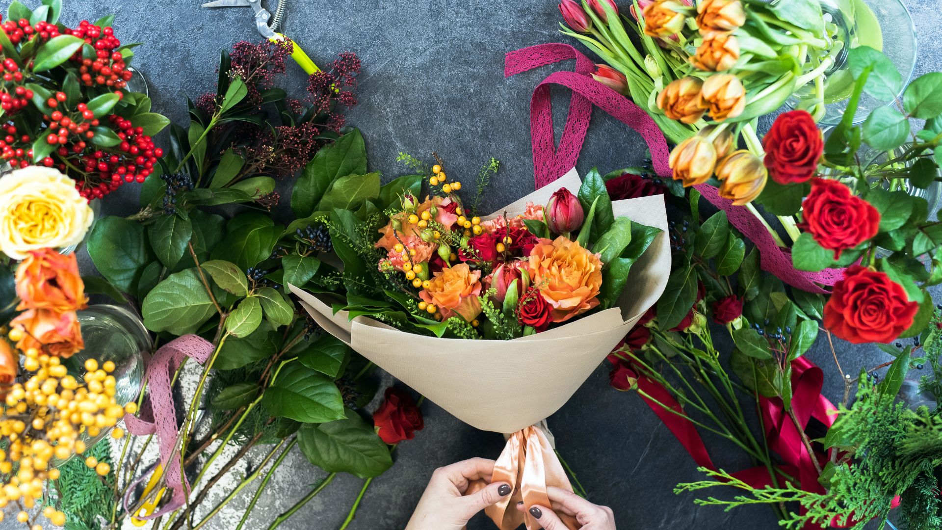 Golden Reverie floral bouquet