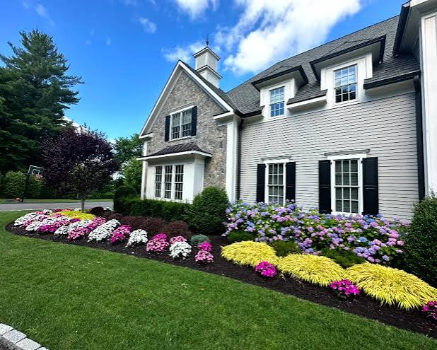 Beautiful outdoor landscaping by Colorado Lawnsmith