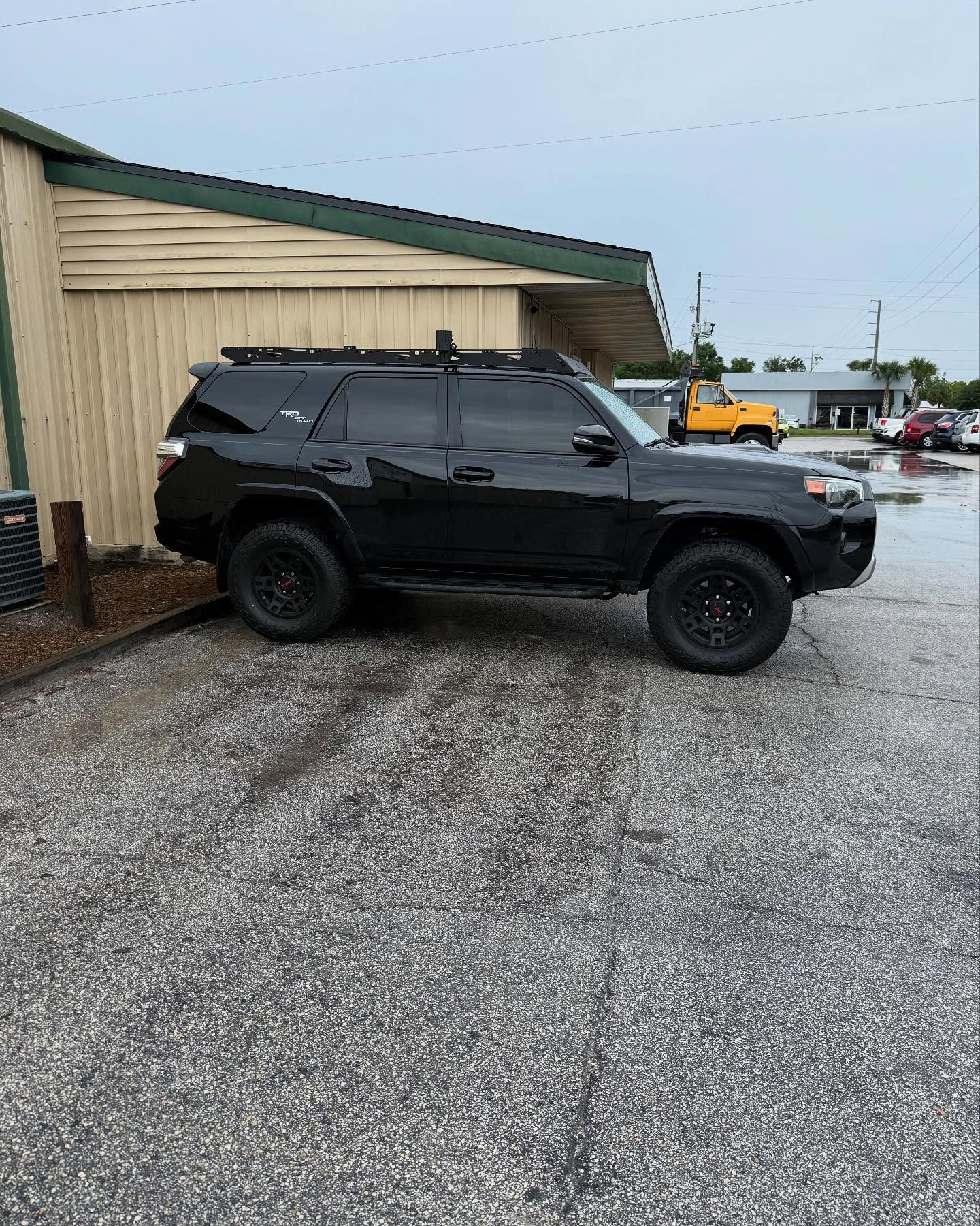 Lifted black Toyota 4Runner