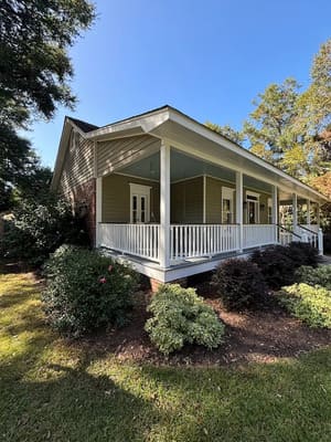 Fence Painting in Charleston S.C