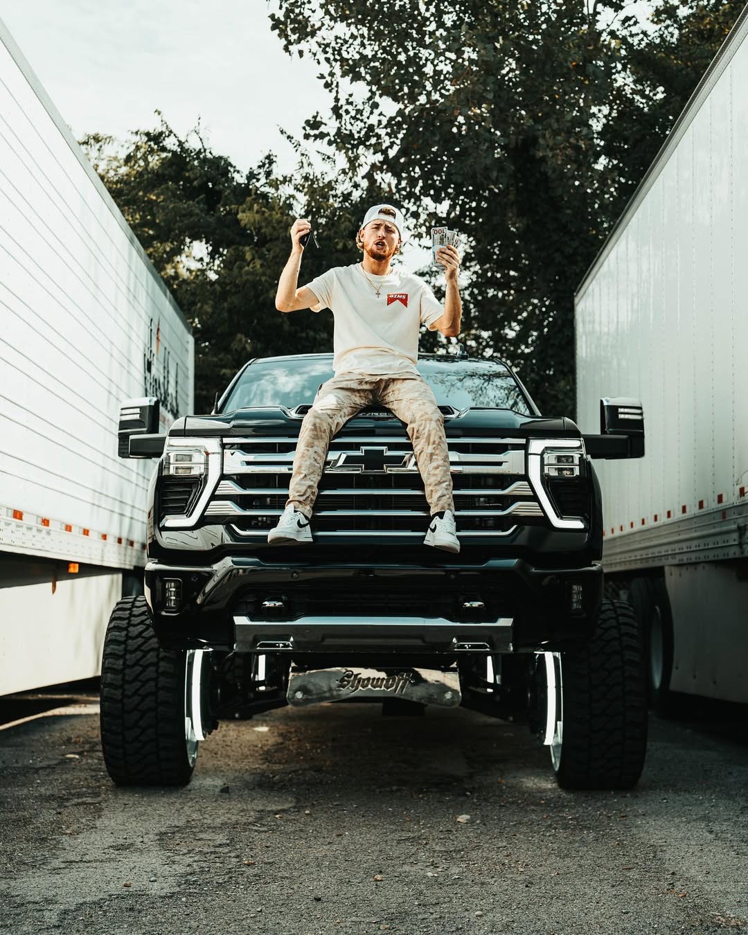 BZ4 giveaway truck