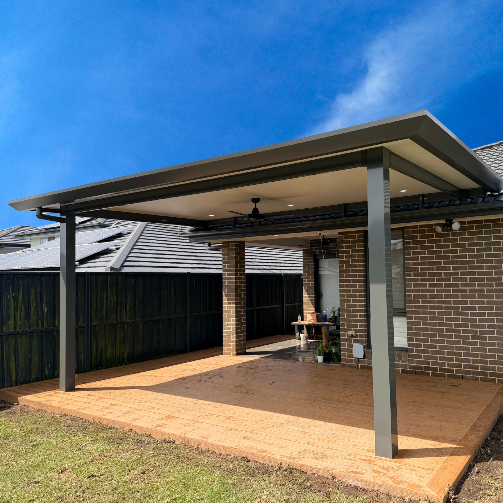 Flat roof patio with outdoor dining area built in Sydney