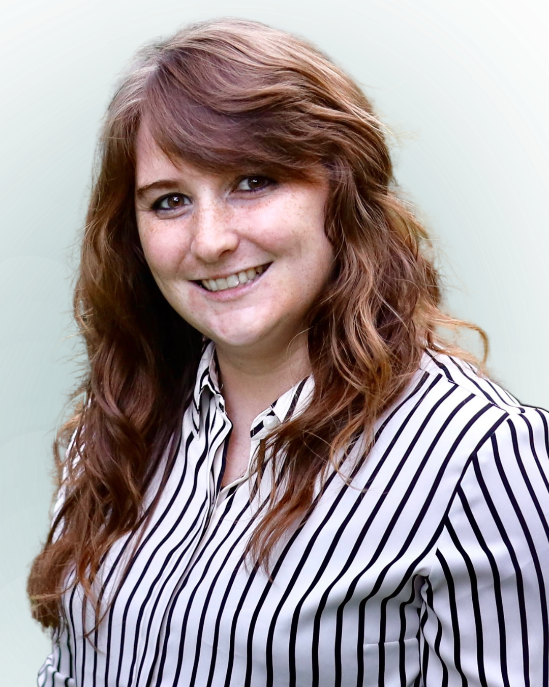 Portrait of Dr. Abby Symes, PT, DPT, LMBT