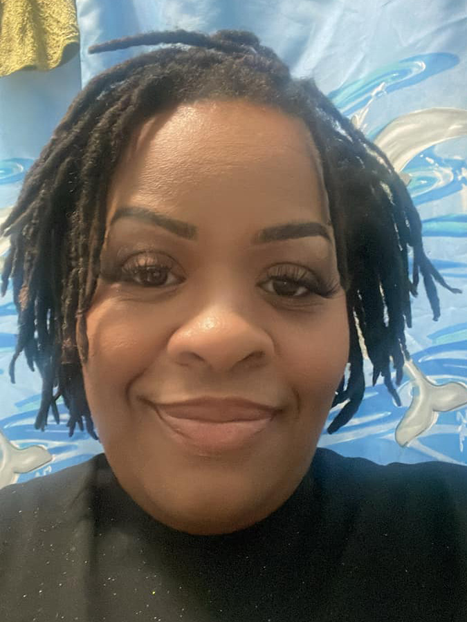 Yonni Red, author of the YonniRed blog