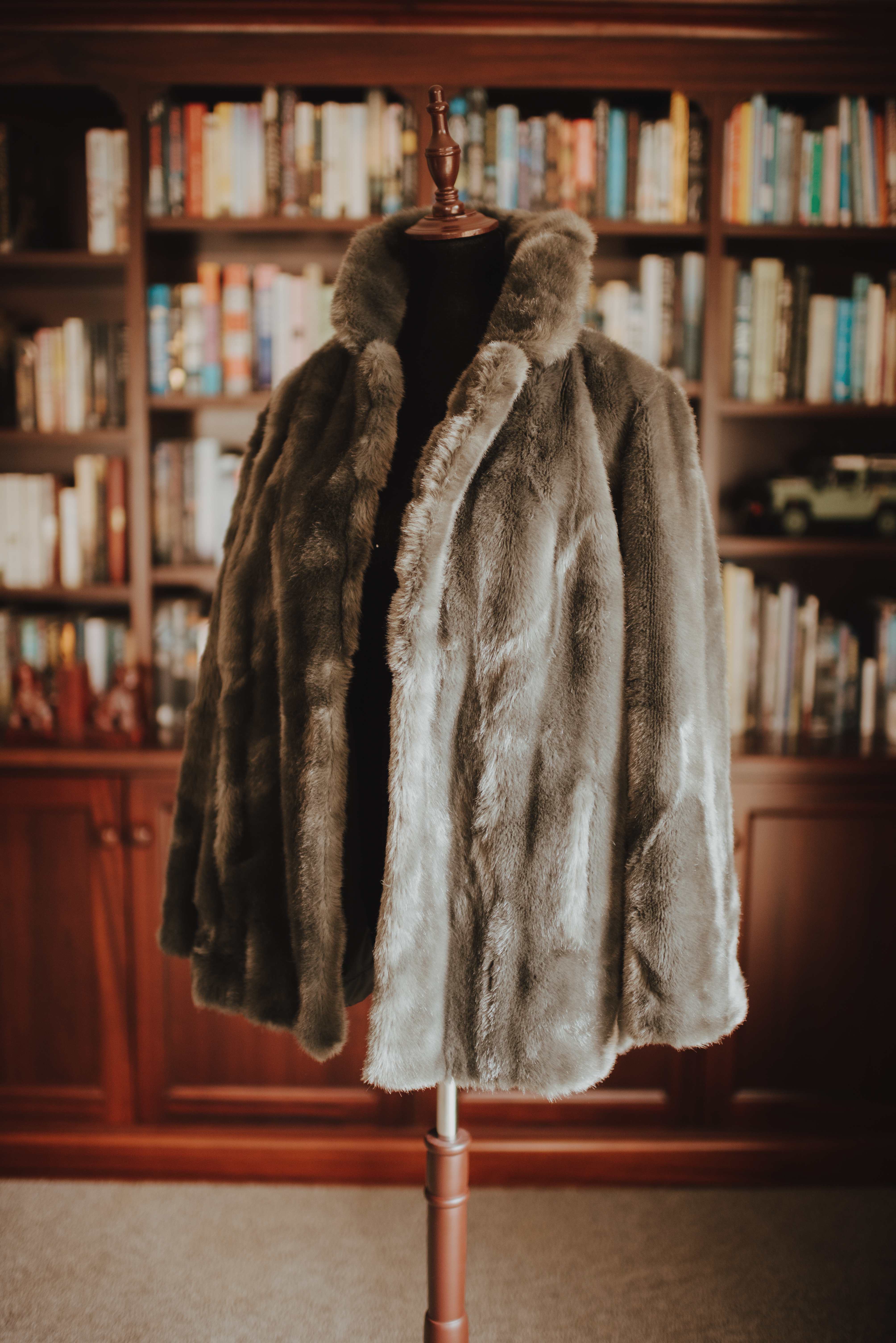faux fur coat for hire christchurch grey