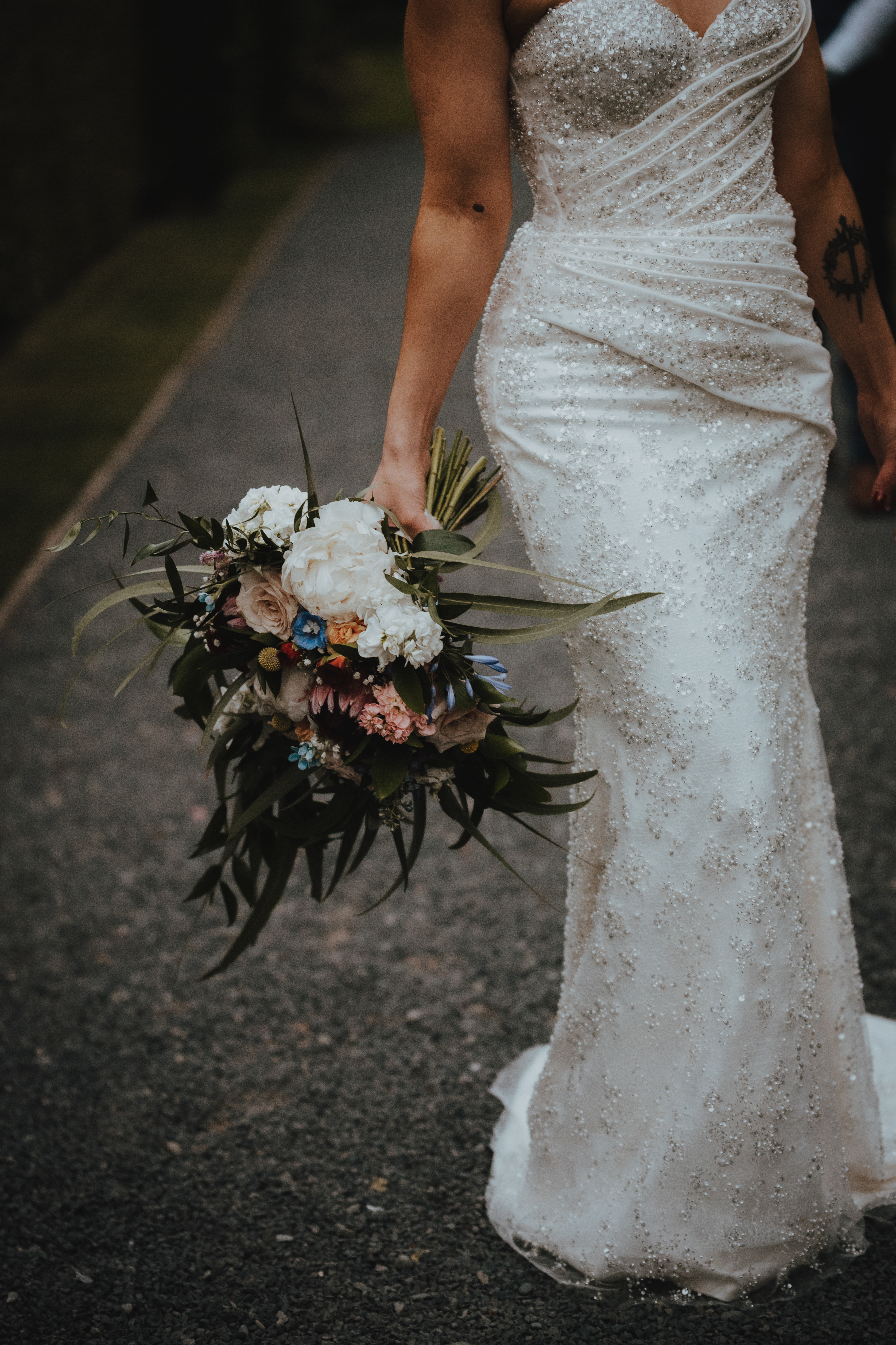 bouquet hanging down bouquet hanging down