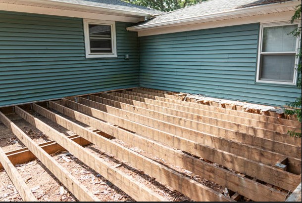 Huntersville Deck & Fence Removal
