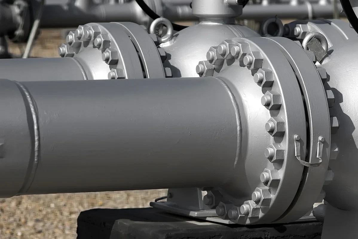 Why Protecting the Bolt and Nut Together Matters for Long-Term Flange Reliability