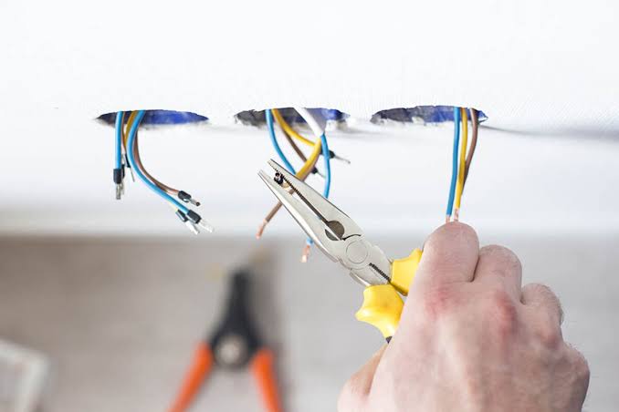 Home electrical wiring service