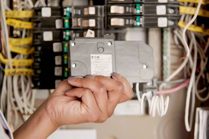GFCI & AFCI Outlet Installation