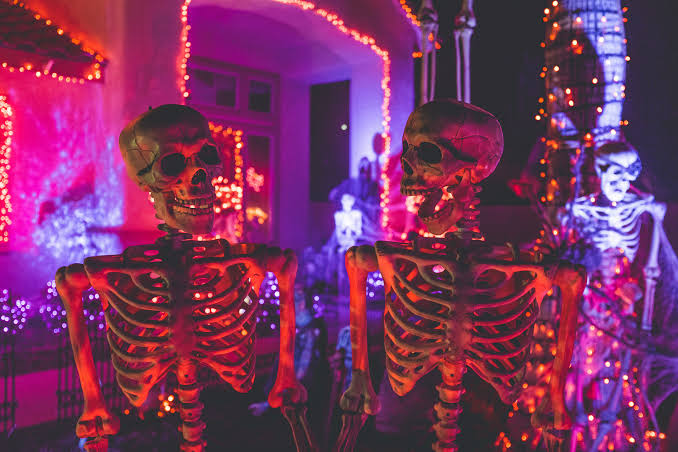 Halloween Lighting — Entry Accent Lighting
