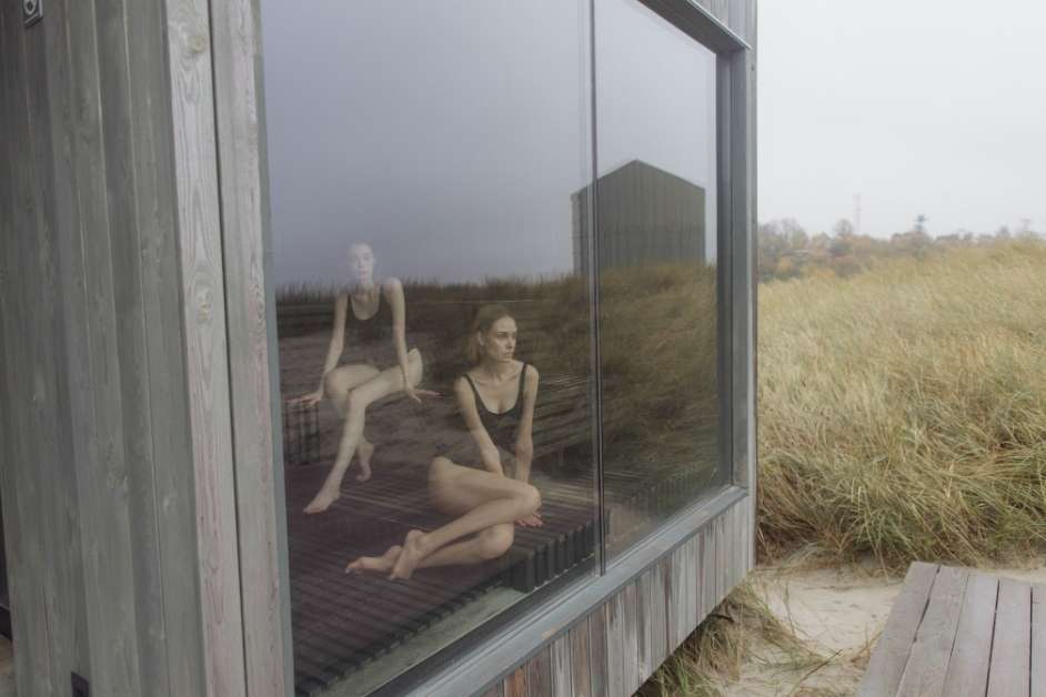 Freestanding outdoor wood sauna