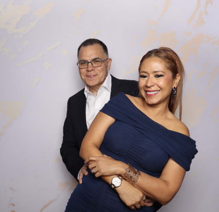 Photo-N-Go DSLR Photo Experience portrait of guests at a corporate event