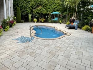 {{ custom_values.service_3 }} in {{custom_values.area_3})