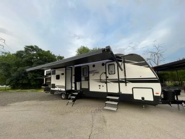 RV and Travel Trailer Rental San Antonio