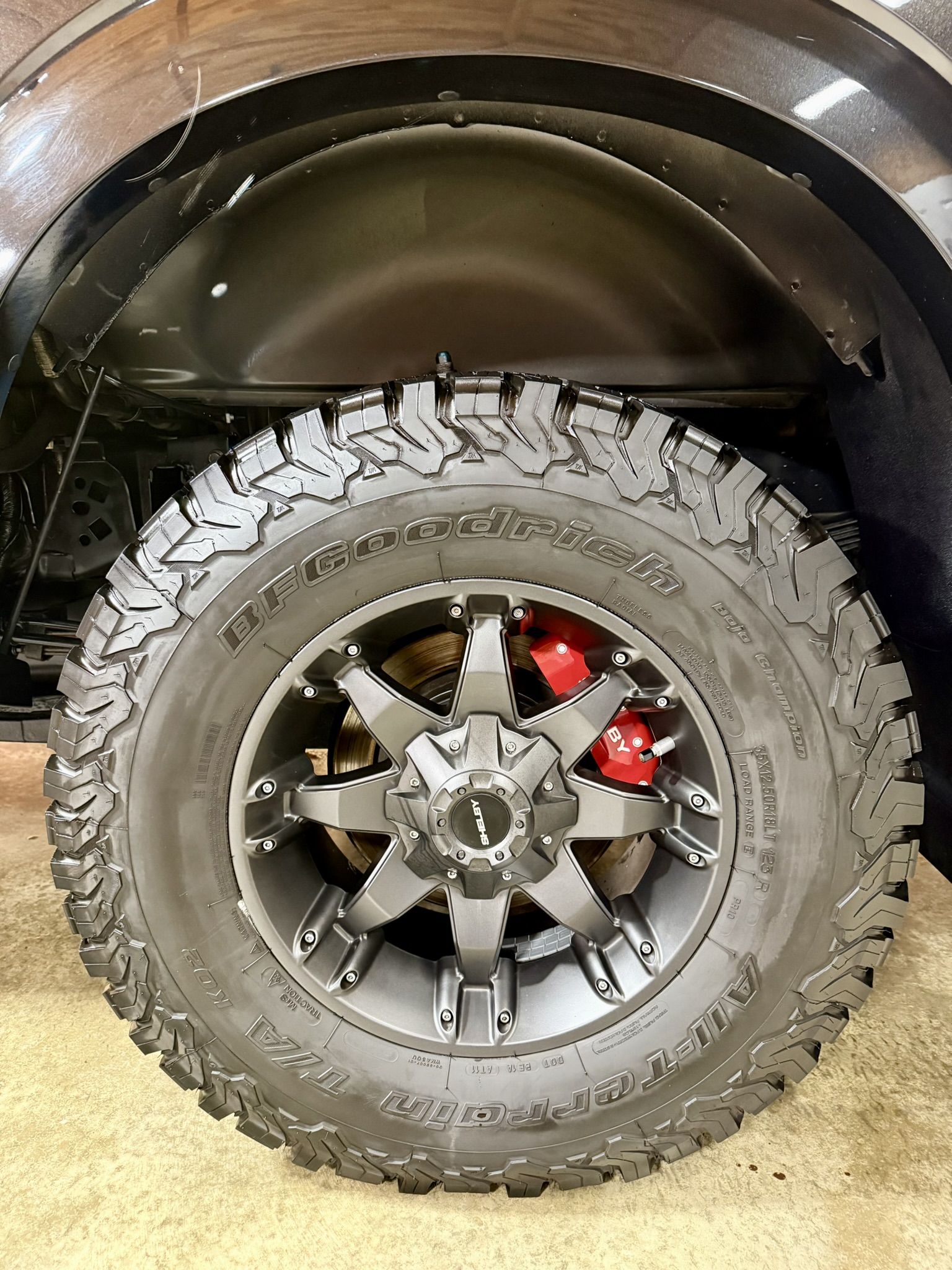 Top Notch Detailing - Photo 2