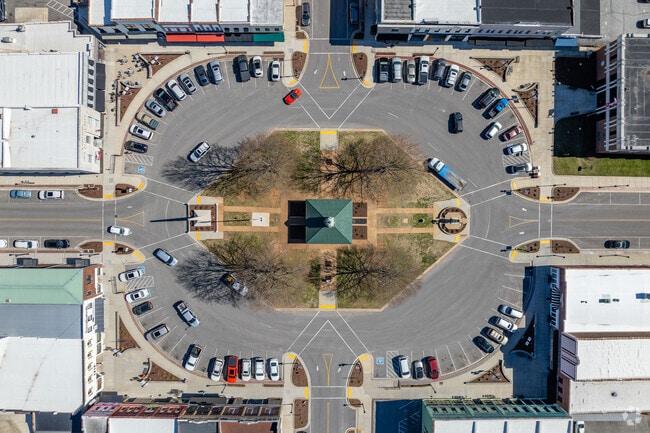 Asphalt Sealcoating in Nashville