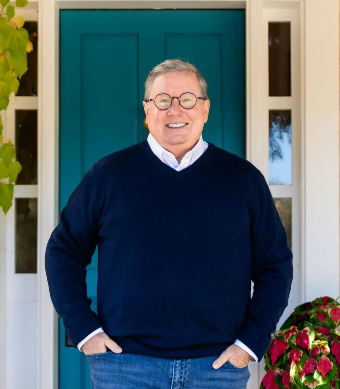 I'm a residential real estate broker here in Santa Fe representing both buyers and sellers. I became a broker after a 30+ year career in sales and marketing for upscale hotel brands and I've been able to transfer many of the skills and experiences in hospitality into working with my clients.



My goal is always to provide "concierge" level service, anticipating the needs of my clients and going above and beyond their expectations to make their real estate experience as stress-free and comfortable as possible.