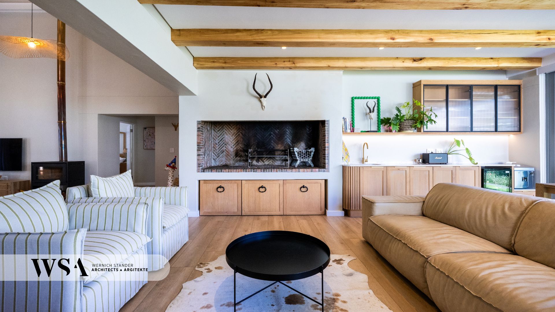 Private Residence image 21