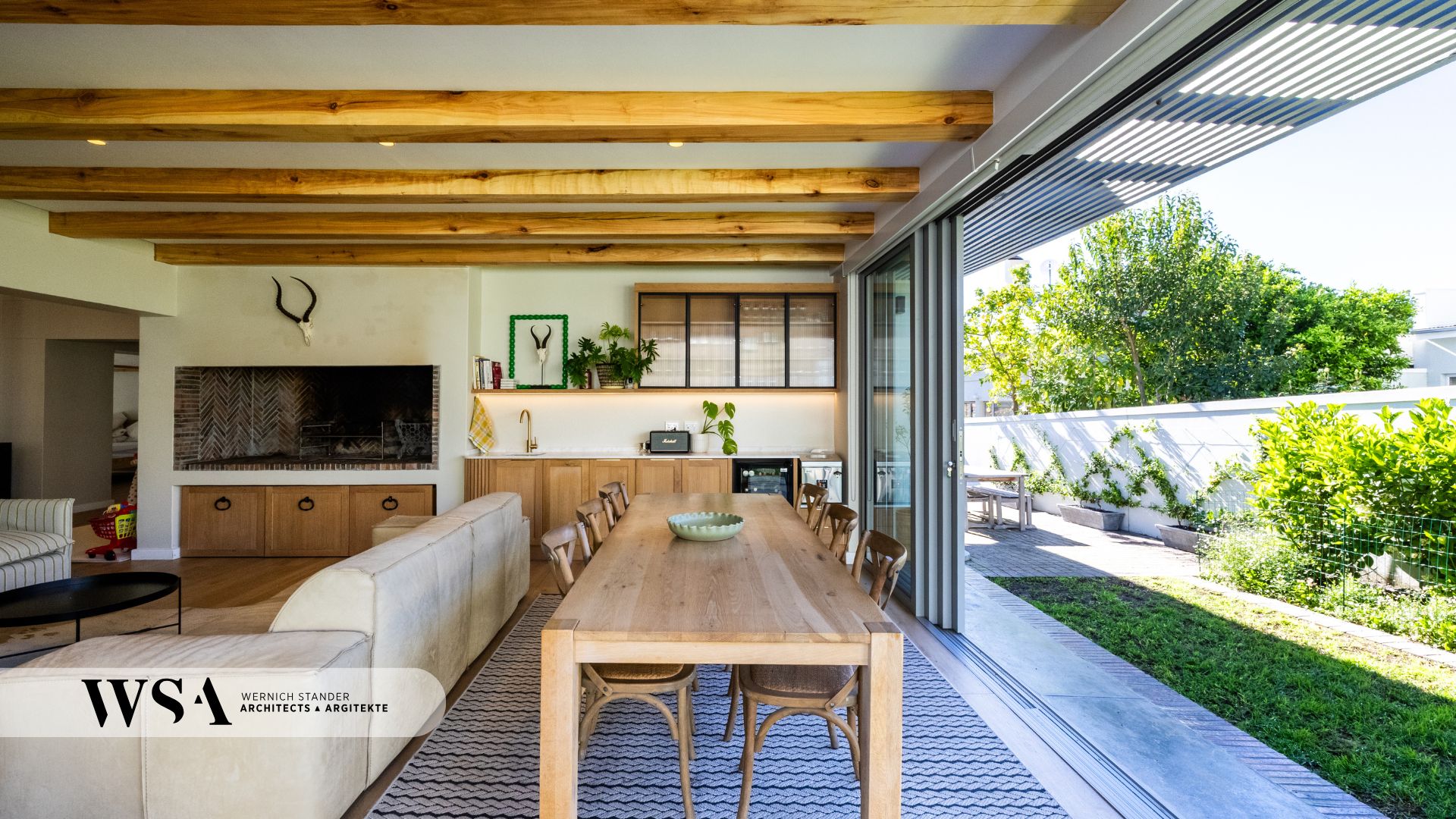 Private Residence image 14