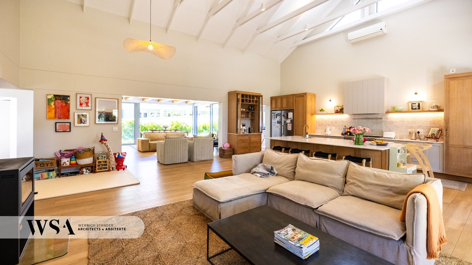 Private Residence image 34