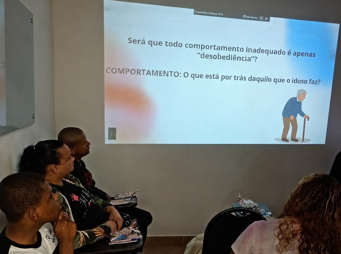 Cuidador de Idosos — DNA & Mente
