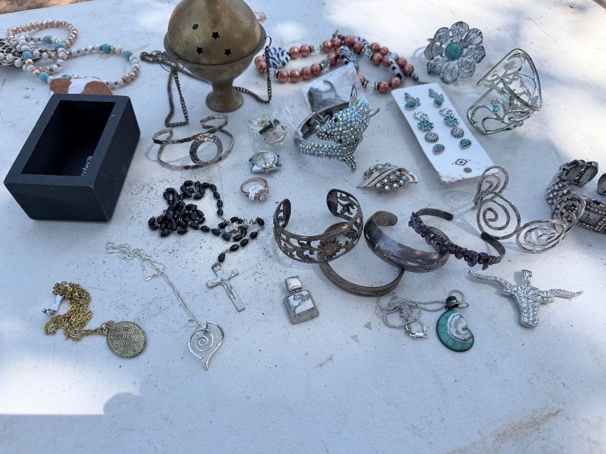 Estate sale item