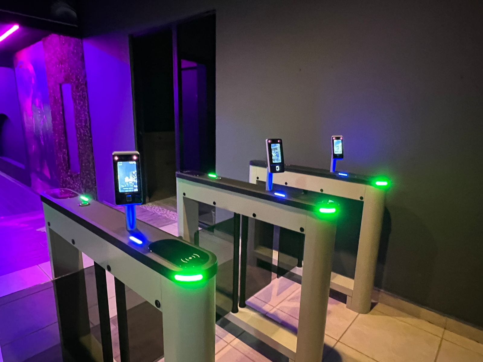 Instalación Corporativa Tecnoymas