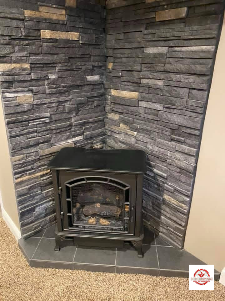 Fireplace close-up: stacked stone detail