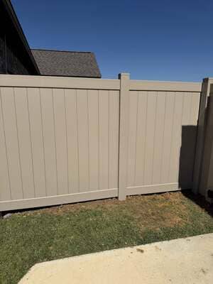 {{ custom_values.service_3 }} in {{custom_values.area_3})