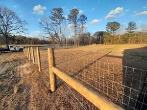 {{ custom_values.service_3 }} in {{custom_values.area_2})