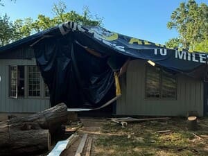 {{ custom_values.service_4 }} in {{custom_values.area_5})