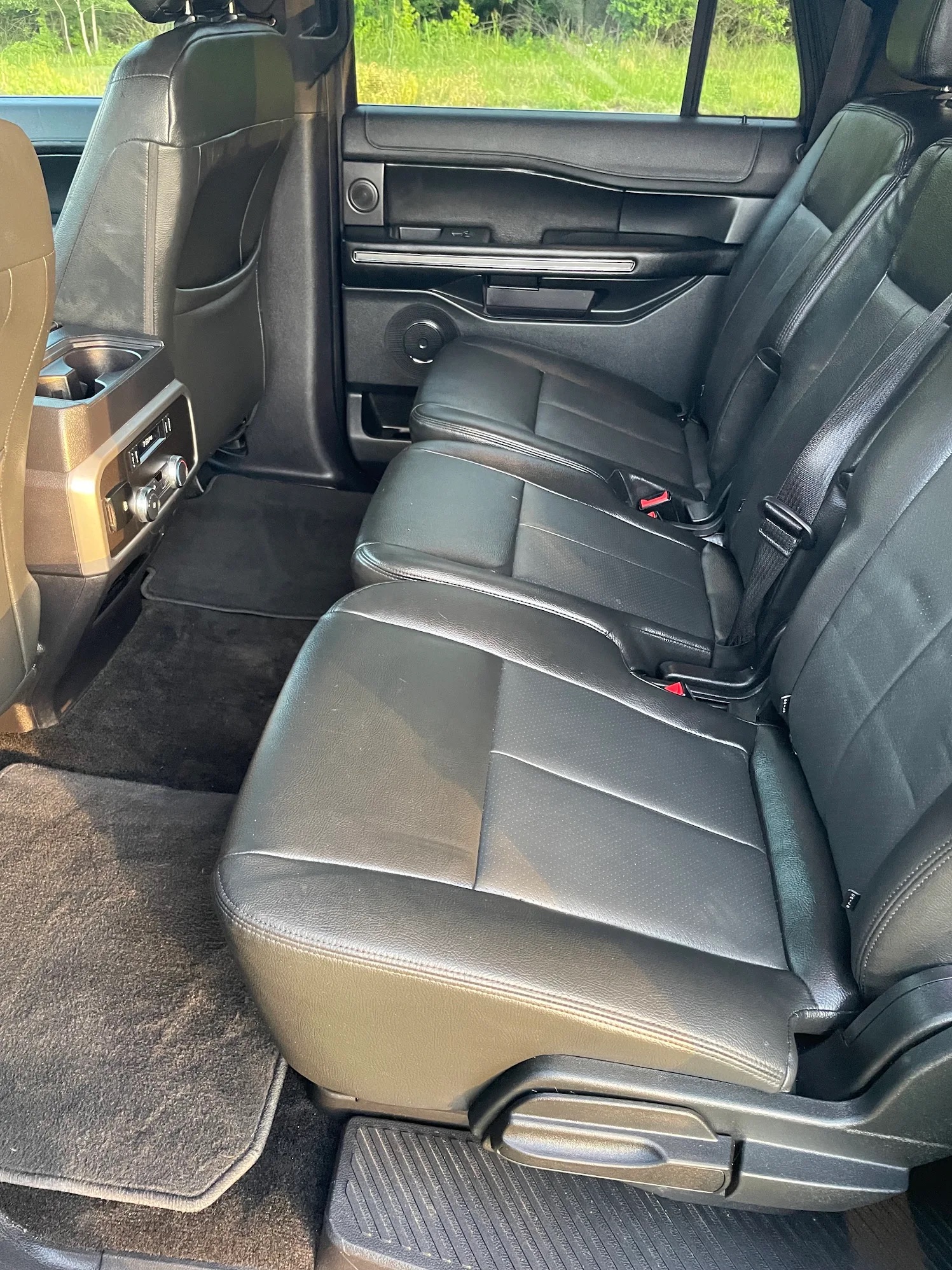 Interior / Exterior