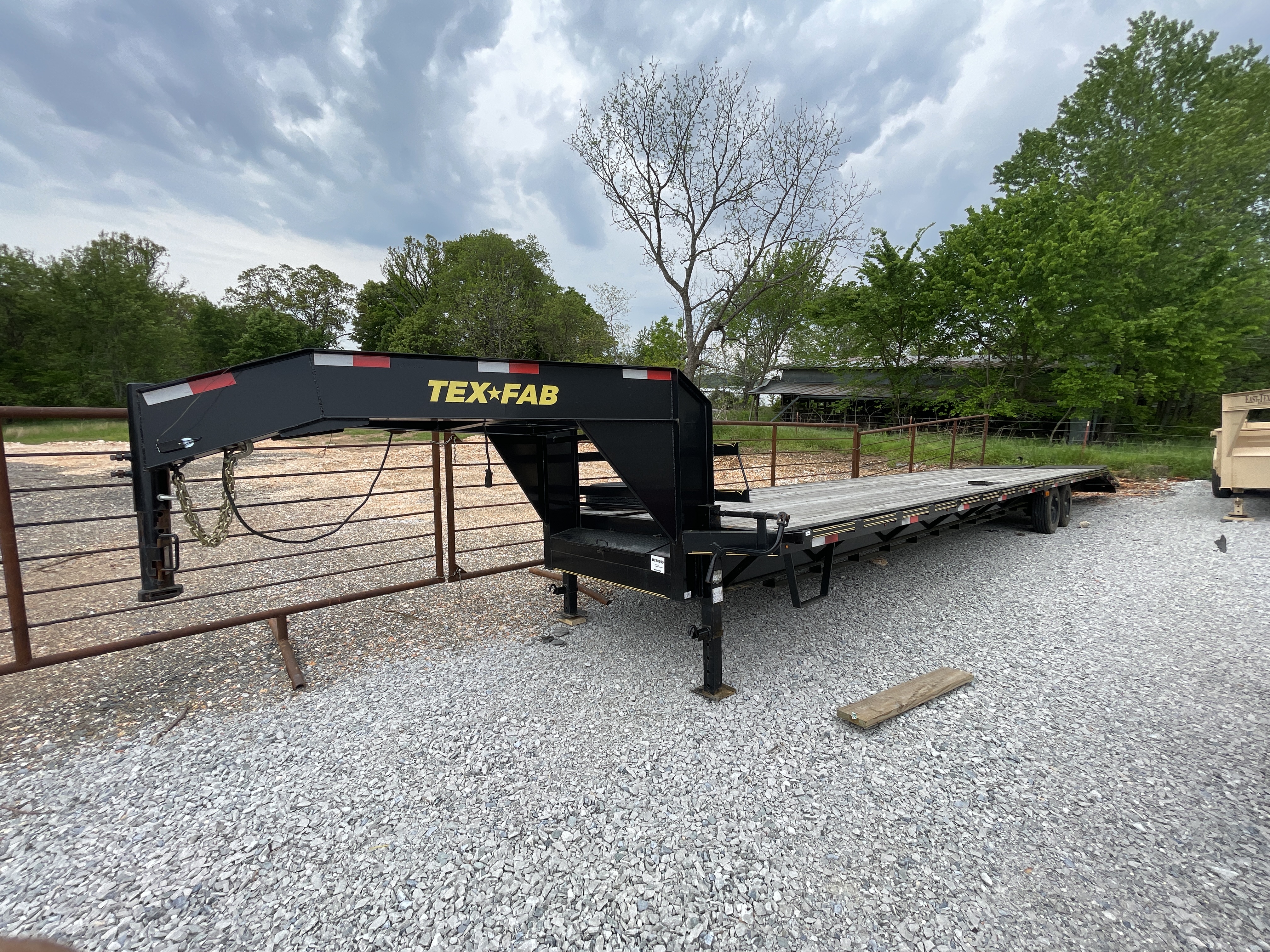 Gooseneck hauler trailer rental in Springdale, AR