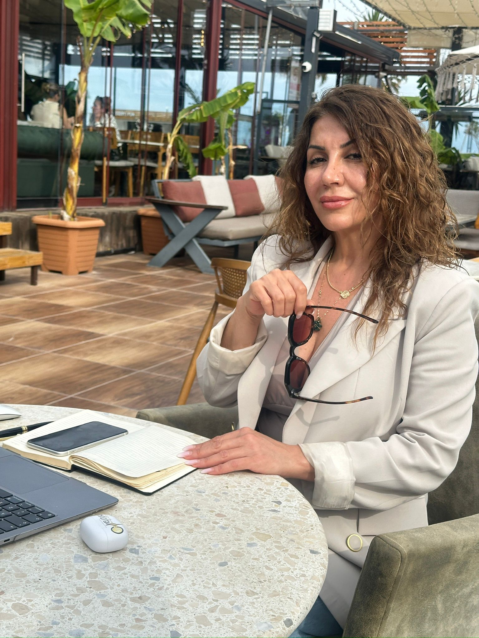 Ayşegül Küçük - Profesyonel