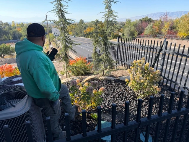 Cottonwood Heights Fertilizer & Weed Control