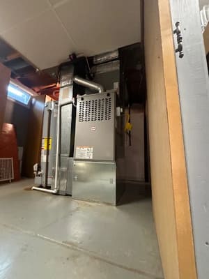 Duct cleaning (air ducts) in Parker