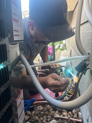 {{ custom_values.service_3 }} in {{custom_values.area_3})