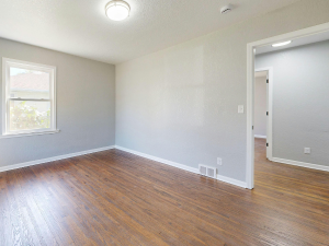 {{ custom_values.service_3 }} in {{custom_values.area_3})