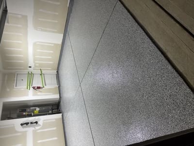 {{ custom_values.service_2 }} in {{custom_values.area_3})