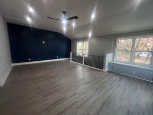 {{ custom_values.service_4 }} in {{custom_values.area_7})