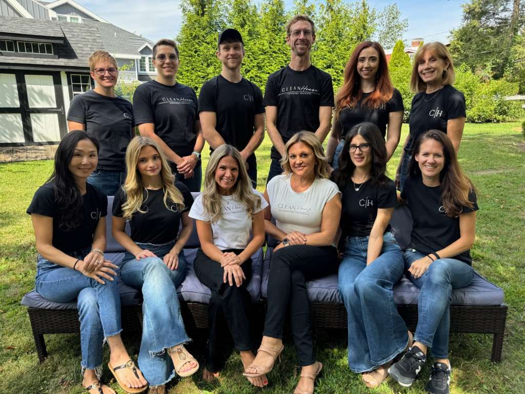 clean house team delivering organization services in philadelphia and beyond