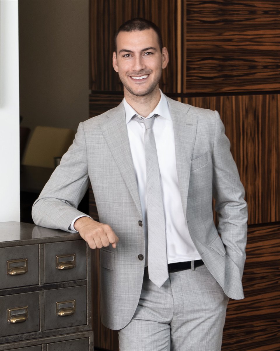 Geoffrey Zureikat, Chicago and North Shore real estate broker