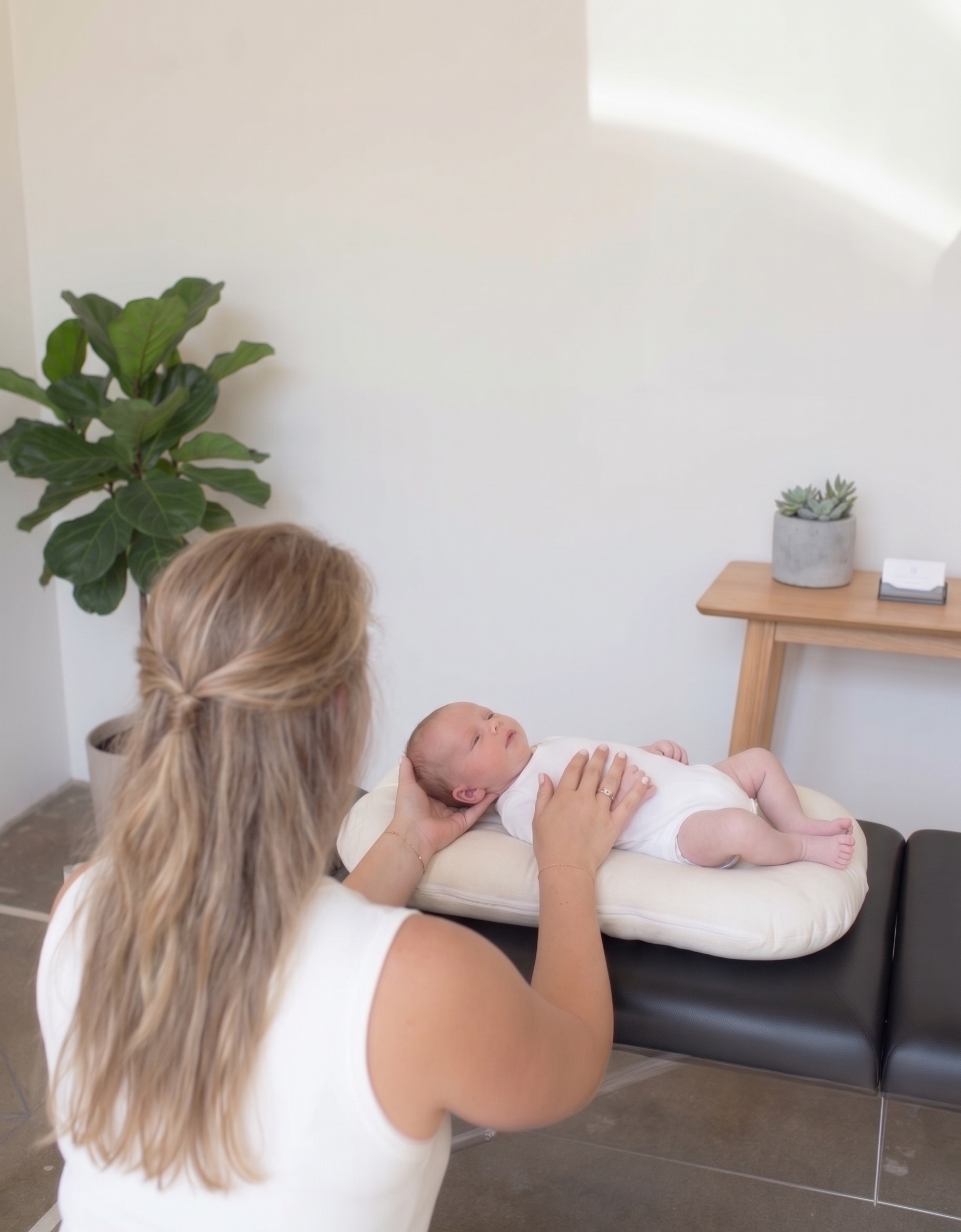Gentle pediatric chiropractic care at Sundays Chiropractic Co. in Monument, Colorado
